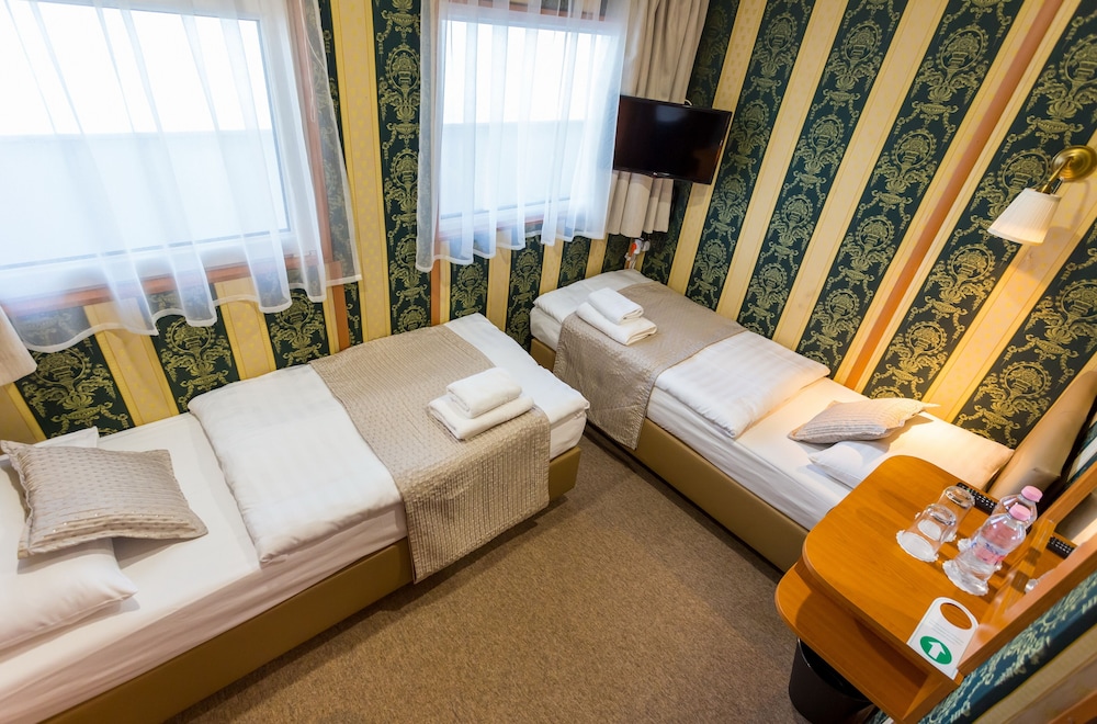 Grand Jules Boat Hotel Budapest
