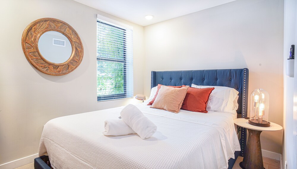 Charming Apartment Comfort Awaits