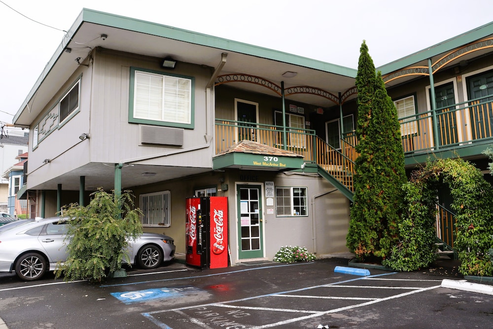 Value Inn