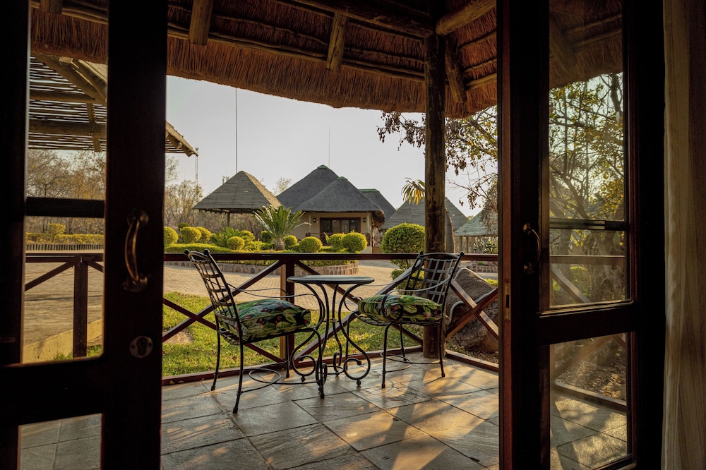 Room in Lodge - Mmakuba Game Lodge, Two Bedroom Villa 3