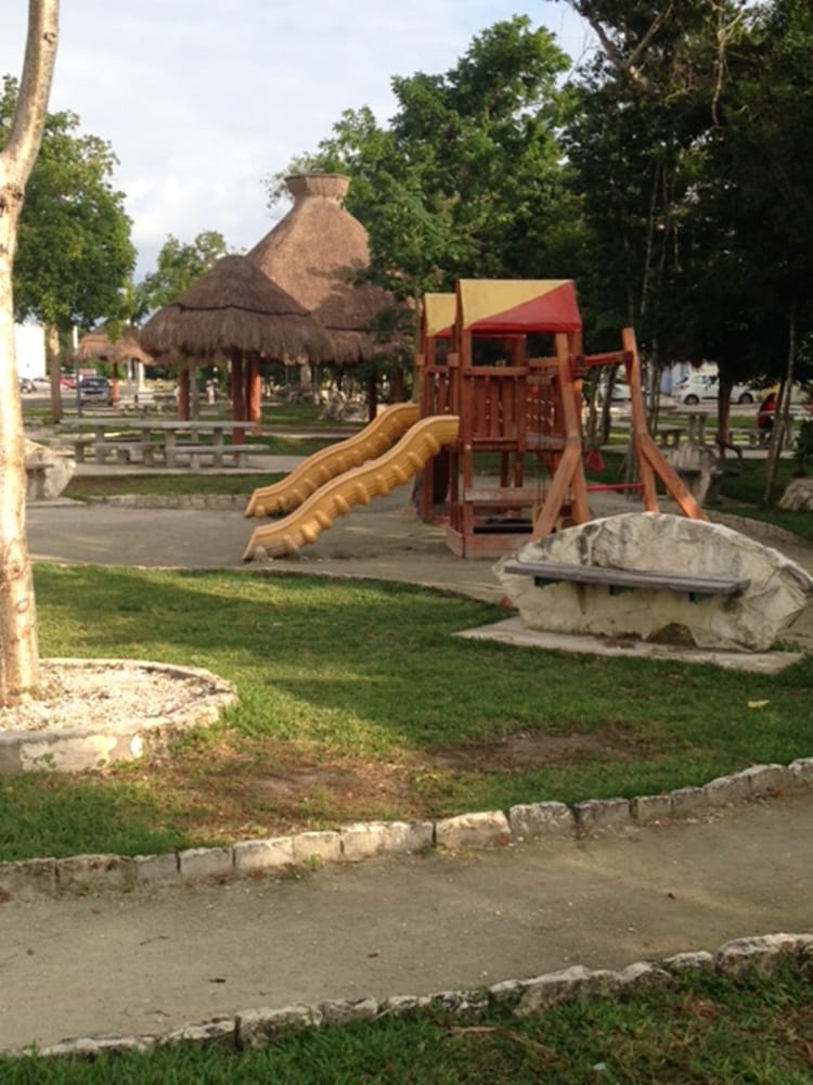 Hotel Modern Apartment Riviera Maya - Image 1