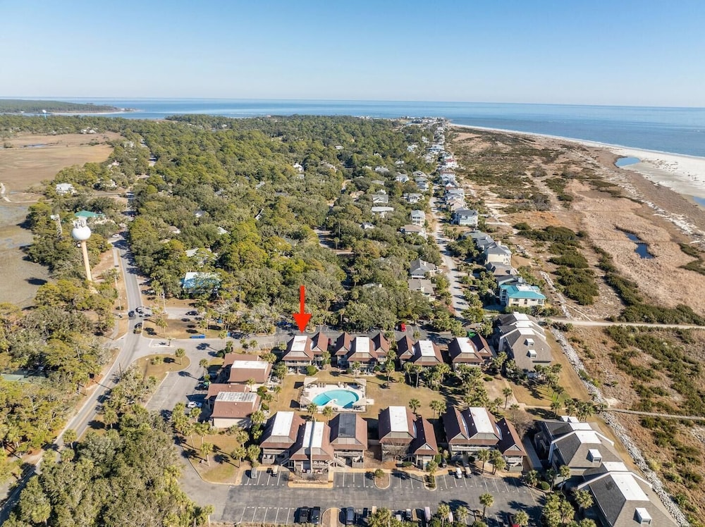 322 Capt John Fripp Villa - Oceanview Retreat on Fripp Island