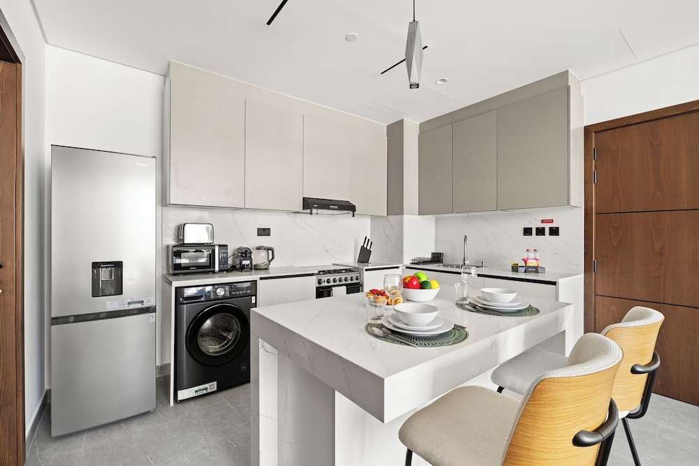 Stylish 1BR Near Museum of the Future