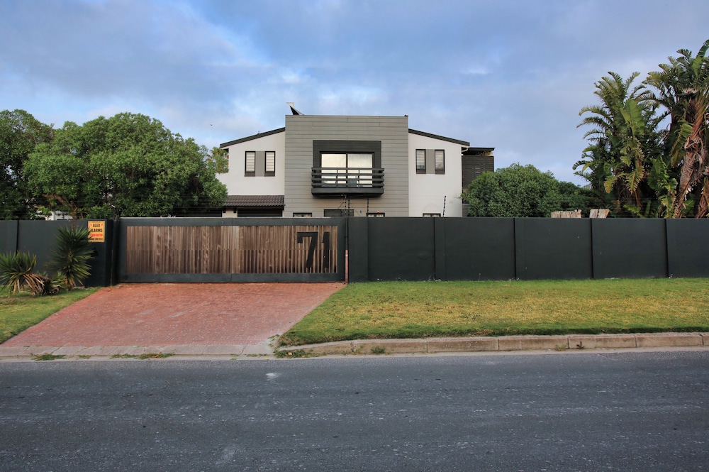 Klopdisselboom Langebaan 10-sleeper