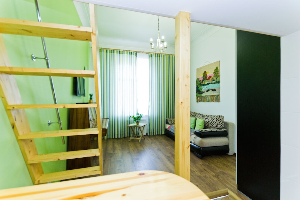 Cozy housing on Nevsky Prospect view 3