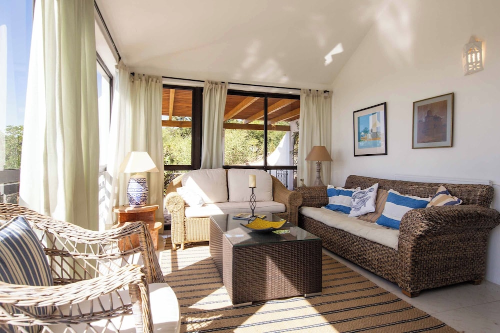 Villa Jacaranda Bordeira