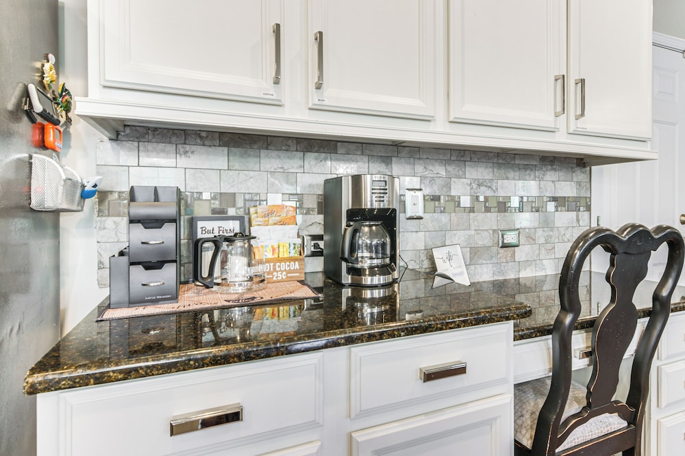 Patio, Deck & Grill: Charlotte Area Group Getaway!