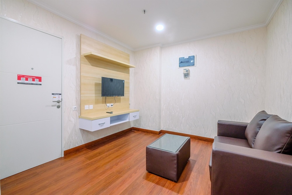 Cozy Living and Homey 2BR Sentul Tower Apartment