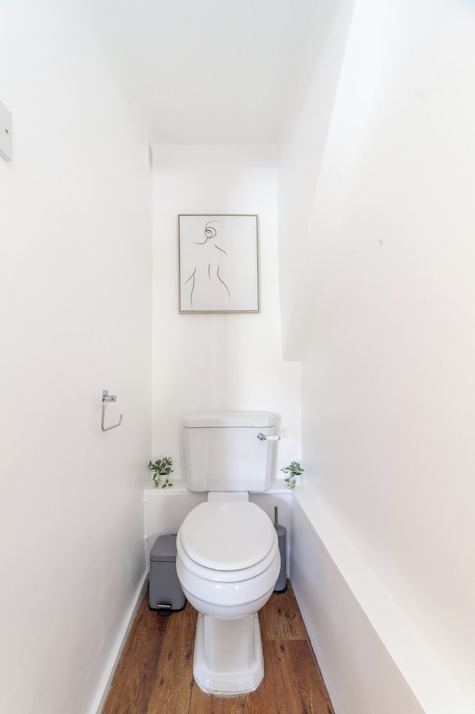 The Canonbury Apartment