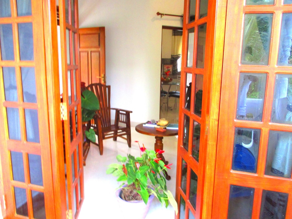 Fresh Air Villa Guest House
