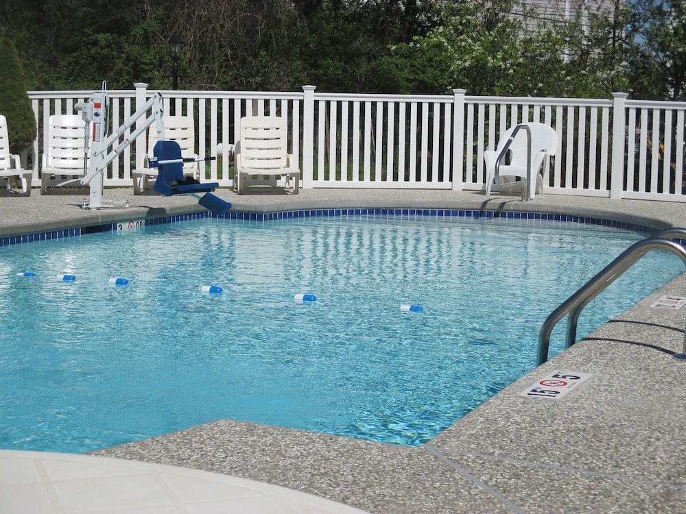 Long Beach Motor Inn