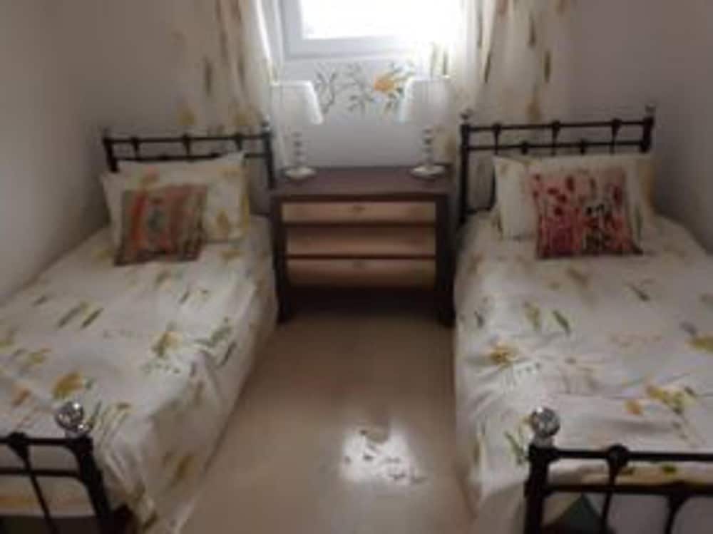 Stunning 3-bed Villa in the Small Village view 2