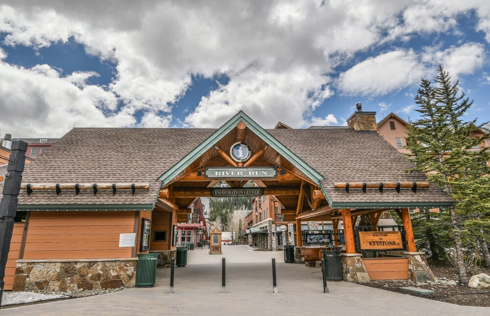Summit County Vacations - Springs 8893 by SummitCove Vacation Lodging - Property Image 10