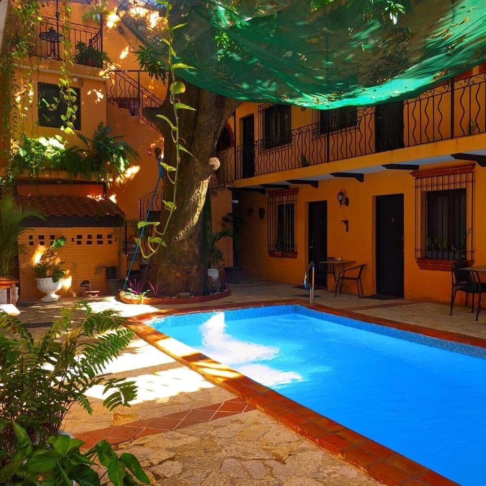 Hotel Doña Elvira - Image 1