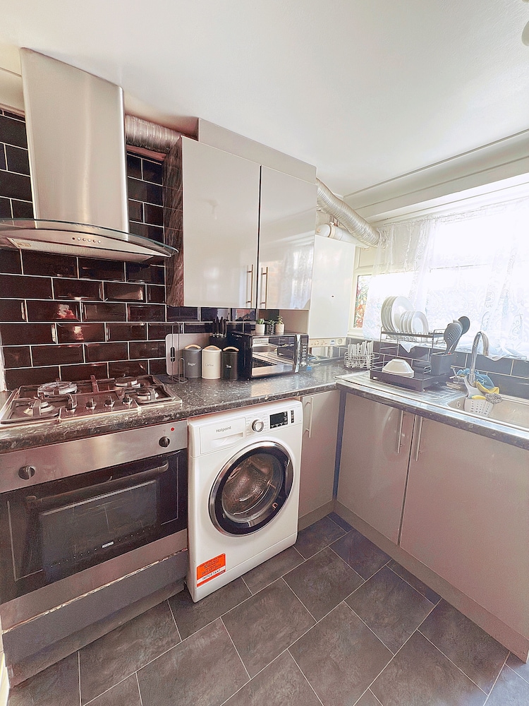 Cozy one bed Apartment Near Heathrow