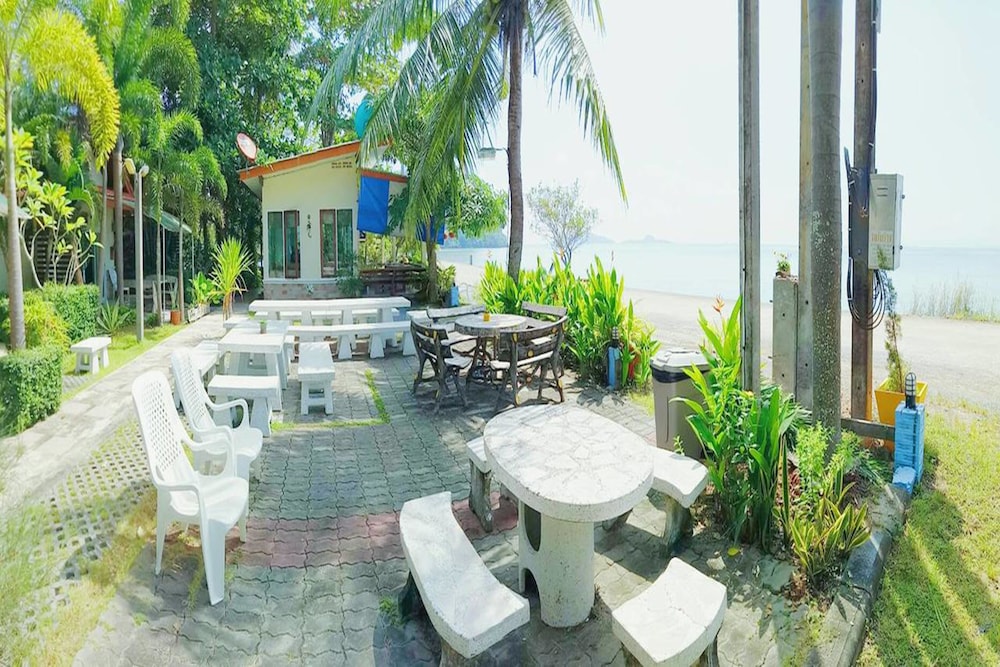 Laguna Resort
