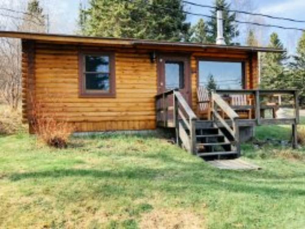 Cascade Lodge