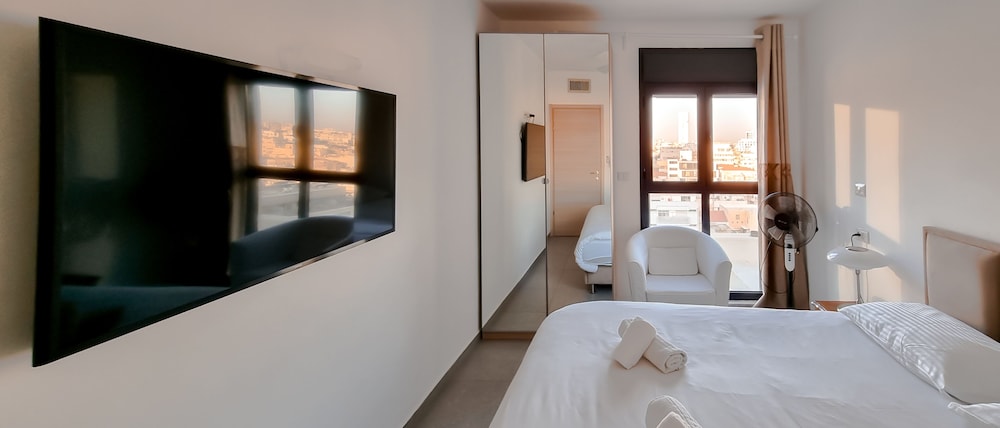 Brand New Duplex 2 Bedrooms TL58 view 5