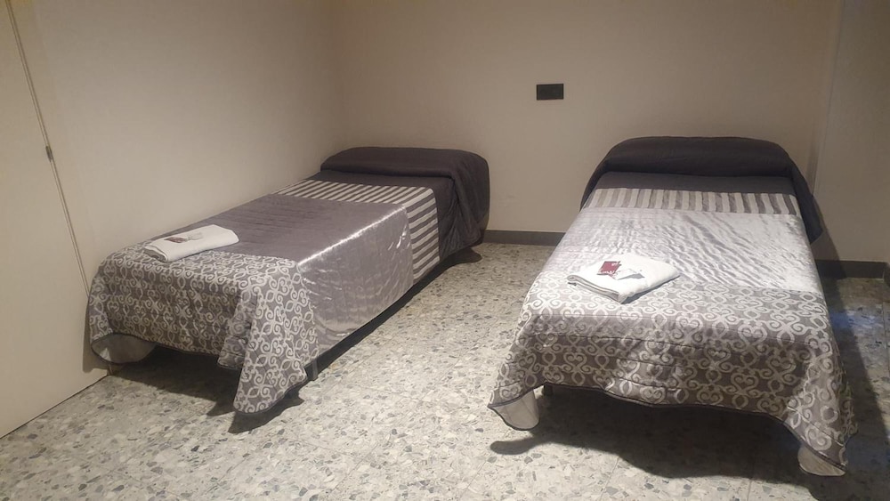 Albergue San Francisco de Asis - Hostel