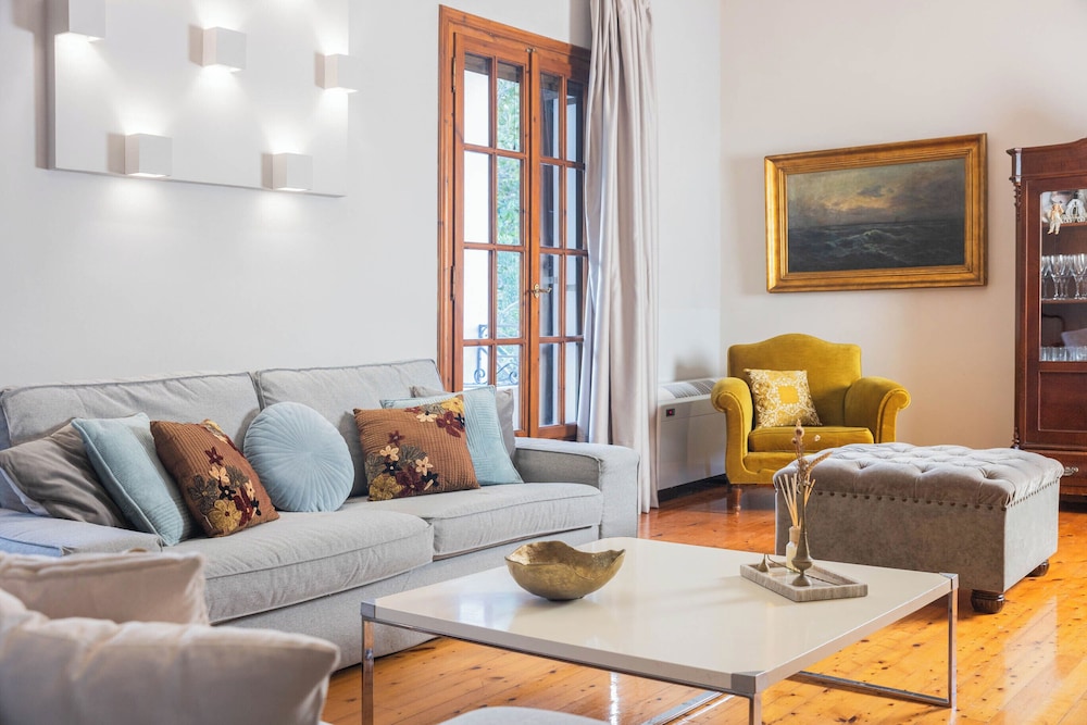 MyThea Villa