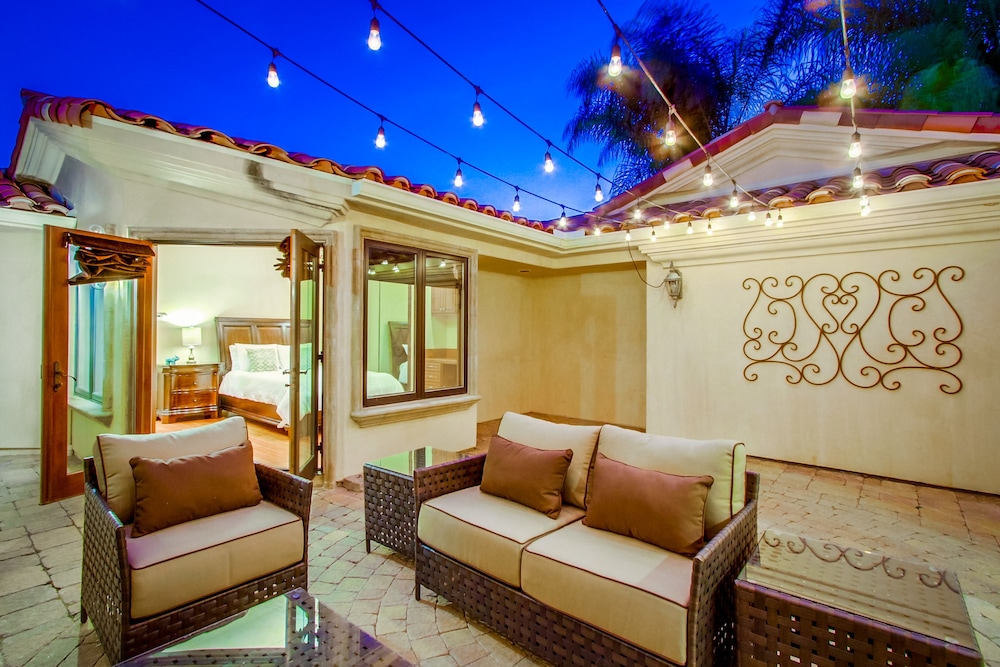 Tropical 5BR La Jolla Retreat by NamaStay - Image 5