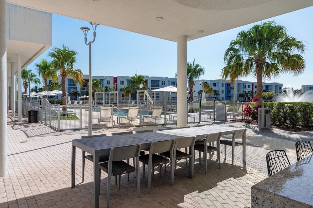Daytona 2BR Getaway Parking Family & Pet-friendly