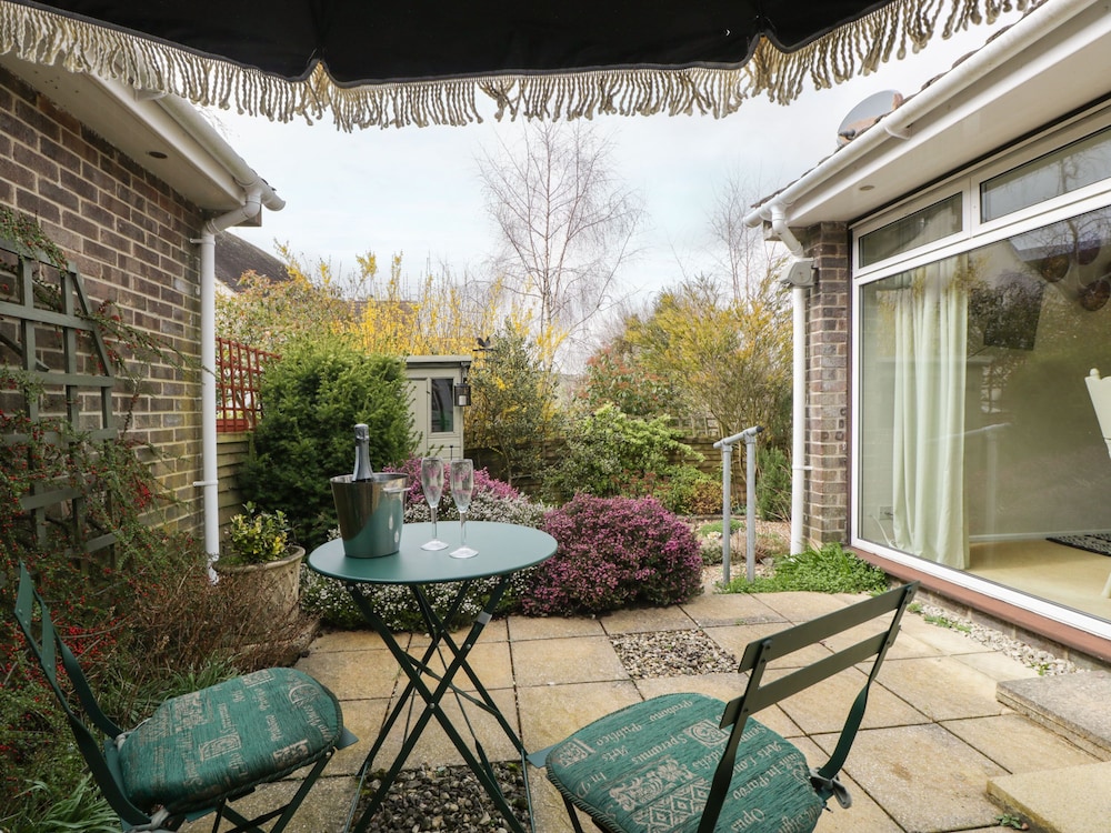 Beau Hideaway