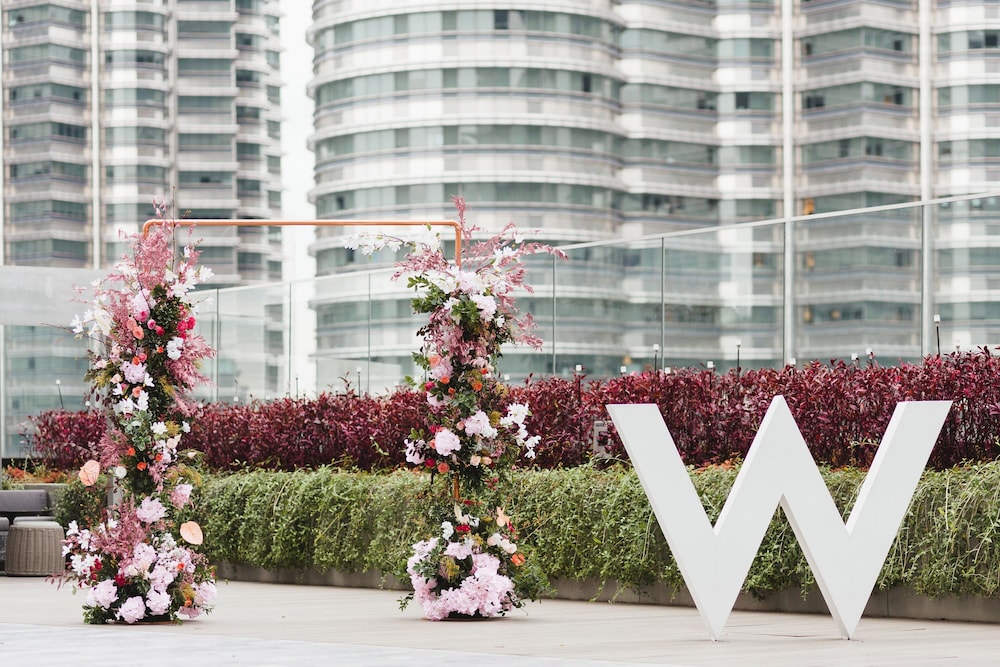 W Kuala Lumpur 65