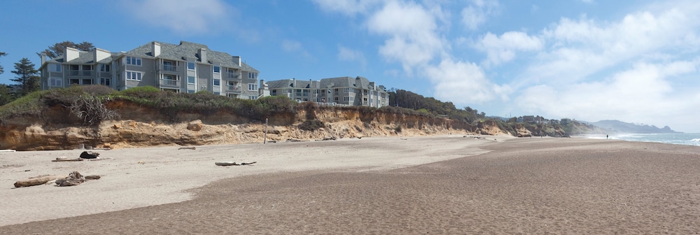 Hotel WorldMark Gleneden Beach - Image 1