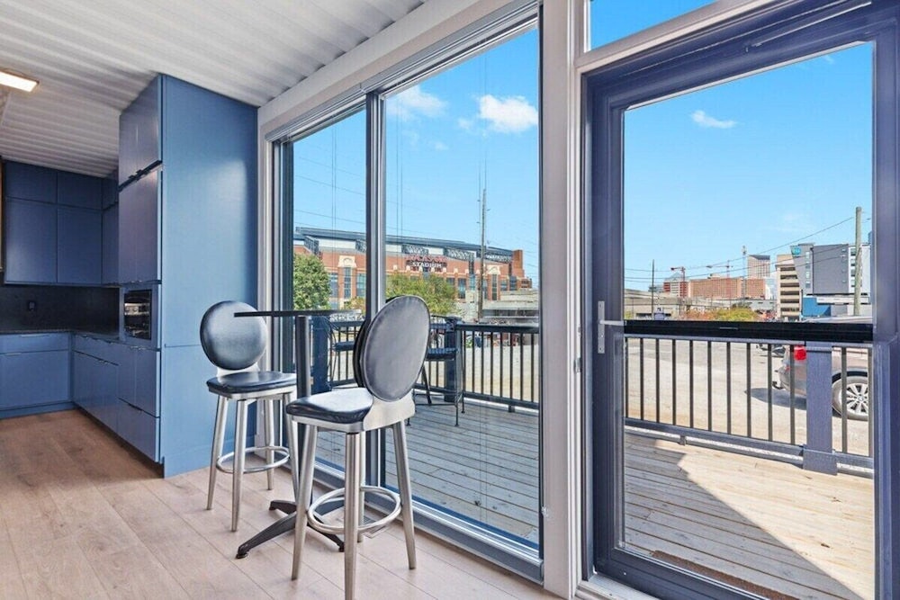Indy Stadium Villas 711 L