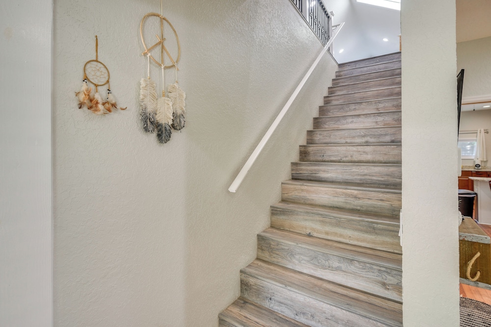2 Blocks to Canal St: New Smyrna Beach Home