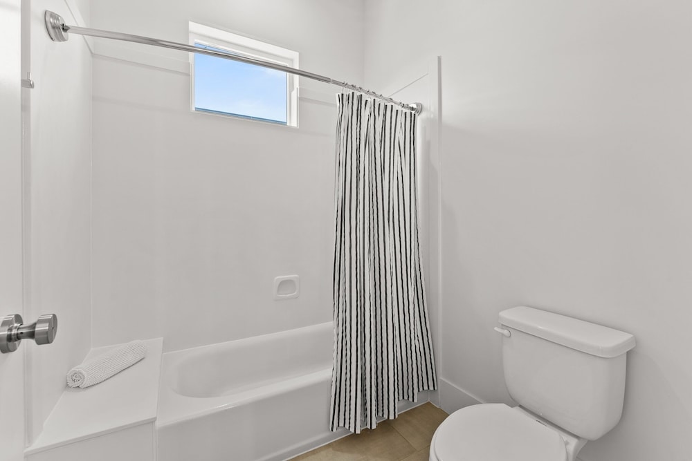 Villa #11 Adventure Retreat At Bloomington Villas 4 Bedroom Townhouse