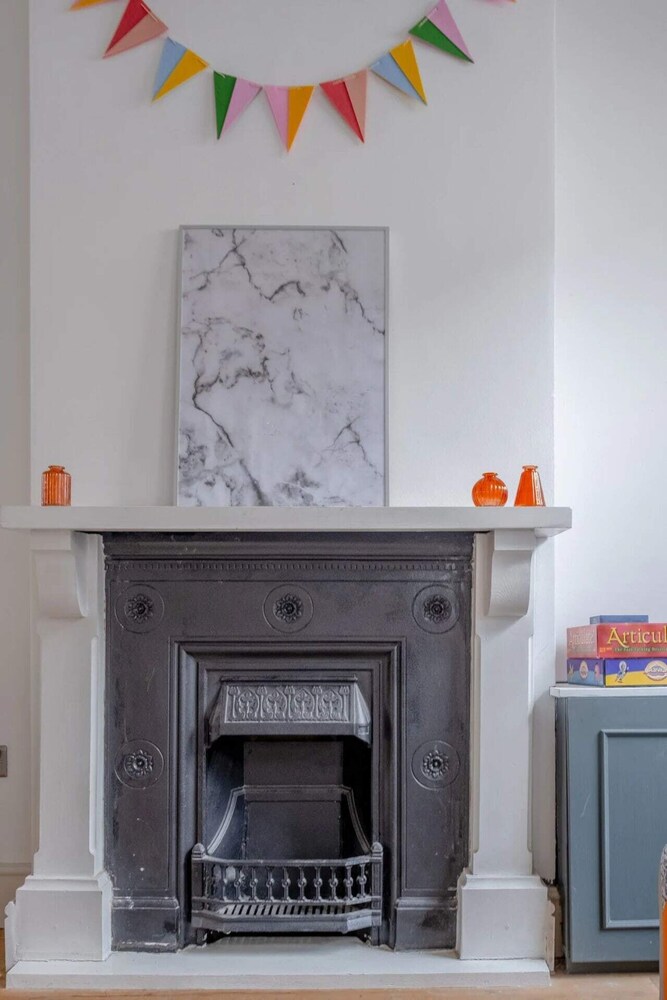 Lovely 3 Bedroom Apartment in Clapton With Garden