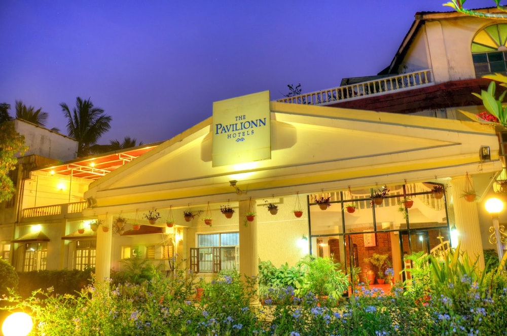 The Pavillion Hotel