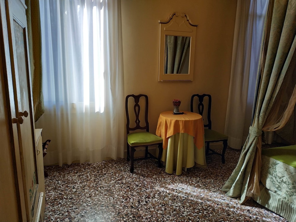 Alloggi Acquavita