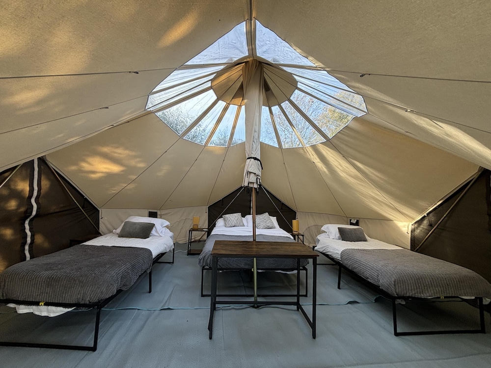 Cozy Winter Hot Tent With Log Burner, Tv & Hot tub view 4