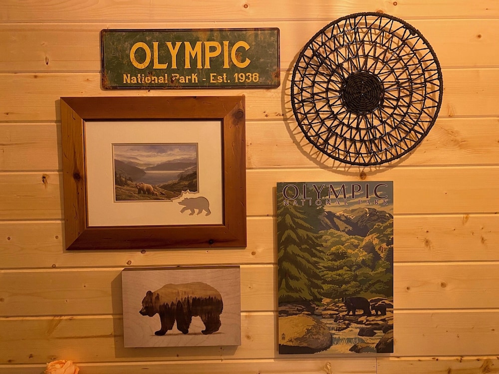 Manitou Lodge