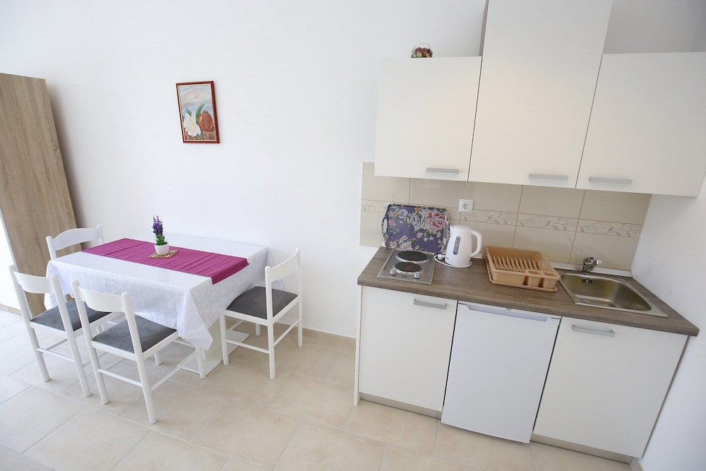 Apartments Kapetan