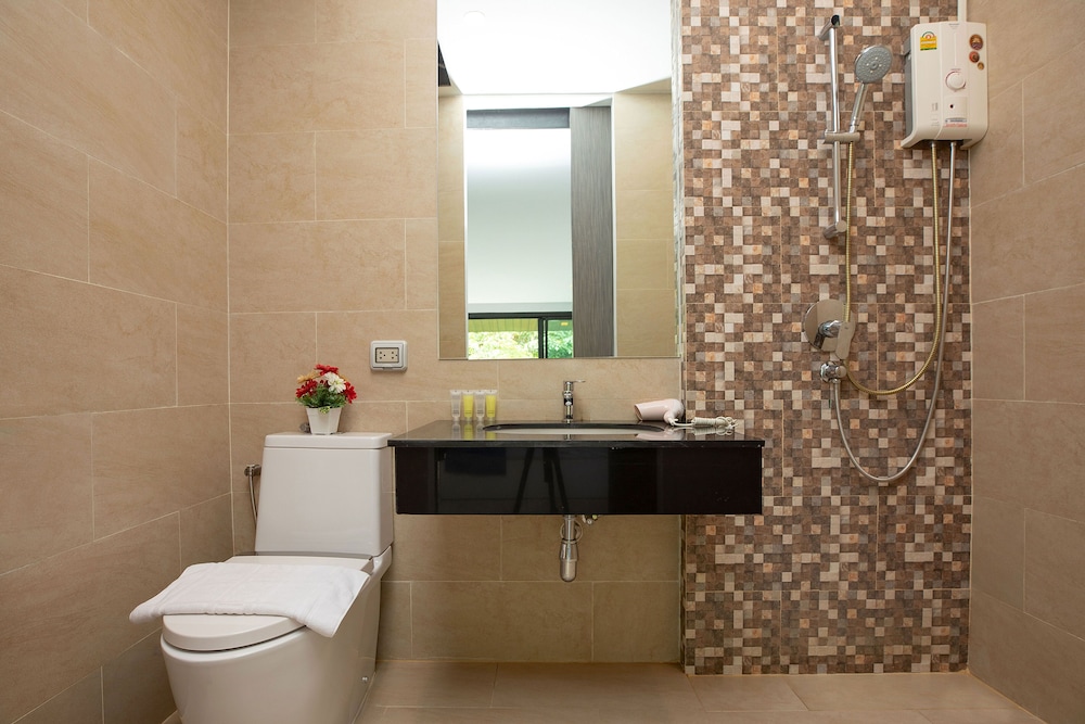 Kata Pool Villa UTK5 for Beach Lovers
