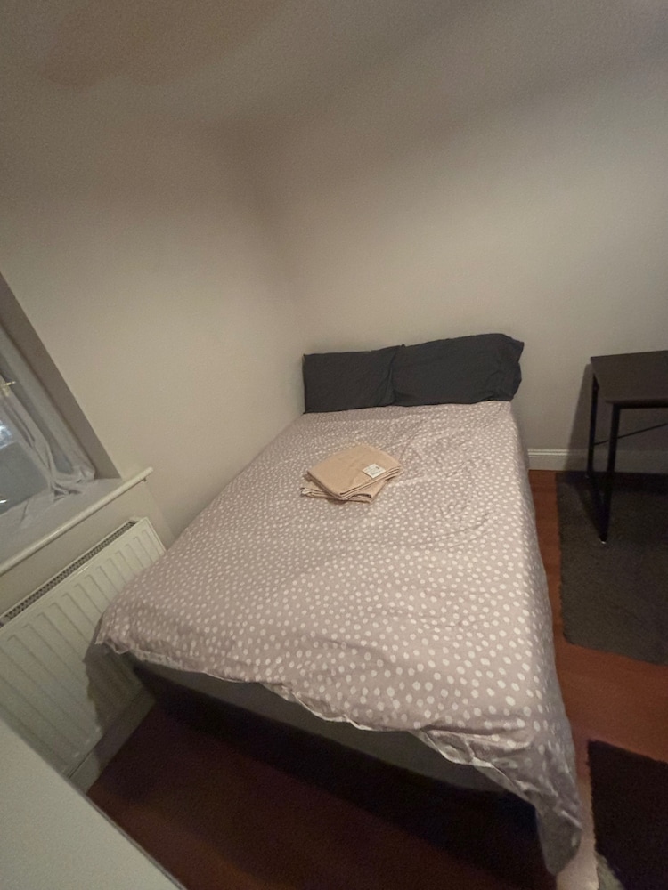 Stylish 1-bed Apartment- Sleeps 3 w/ Central Links