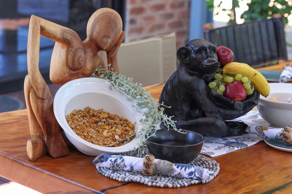 Naka Luxury Safari Lodge