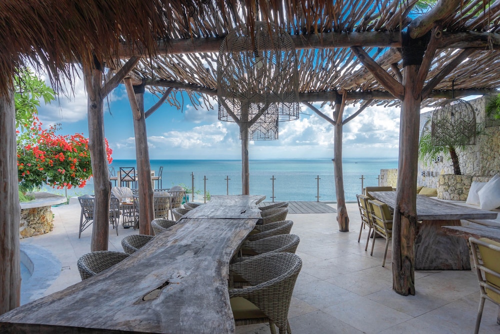 Biu Biu Resort