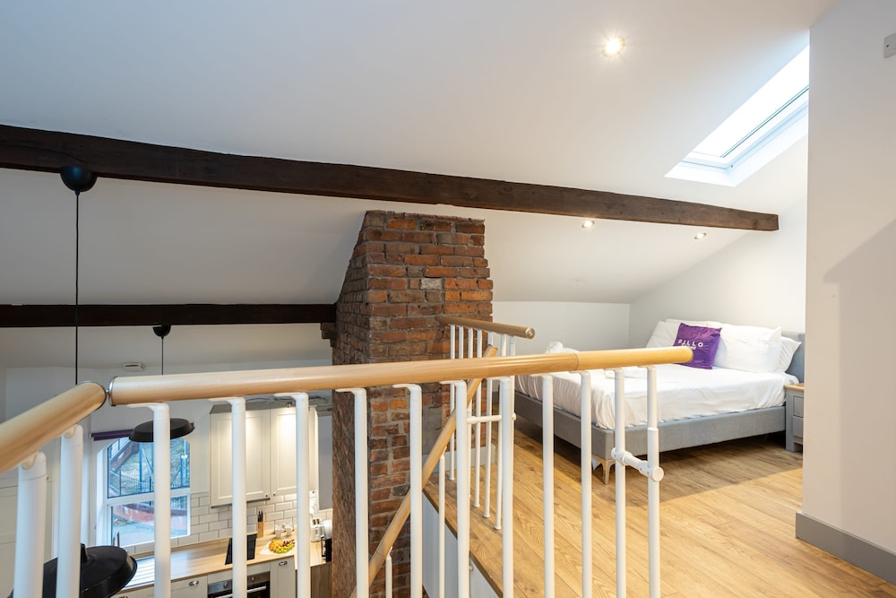 Modern Duplex Close to City Centre Old Trafford view 5
