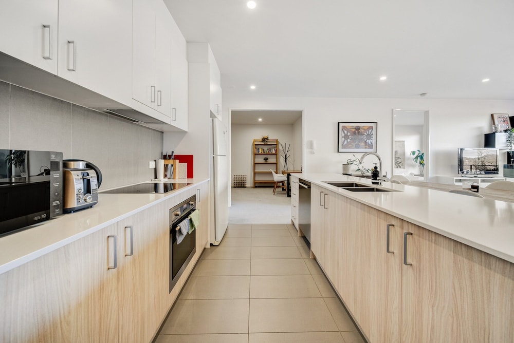 Mountain View City Center Apartment With BBQ
