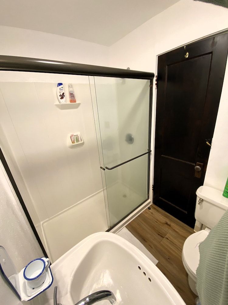Billie's Backpackers Hostel