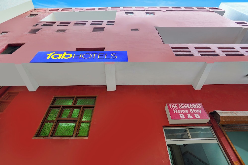 Fabhotel Sehrawat