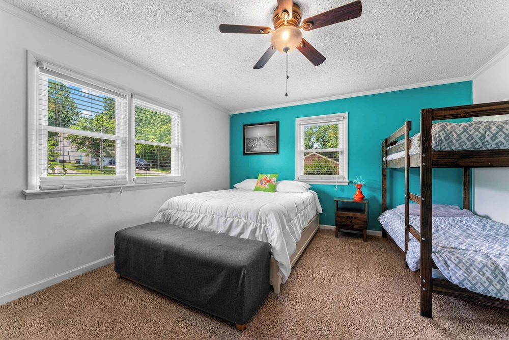 The Blue Bungalow Stay for 8