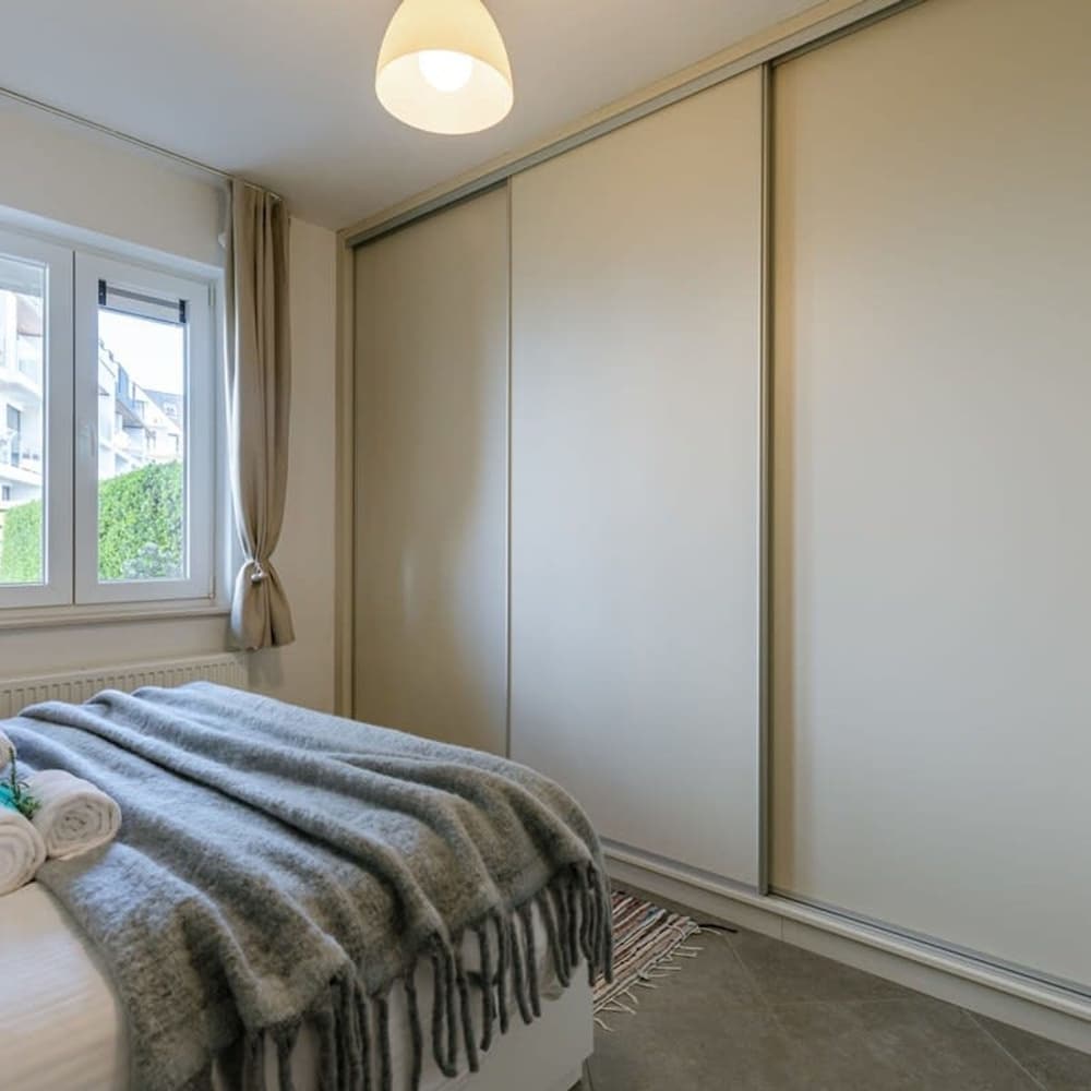 Bright Apartment With Large and Sunny Garden