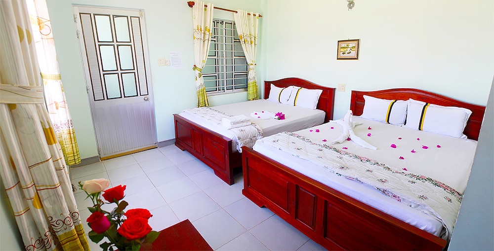 Quoc Dinh Guesthouse