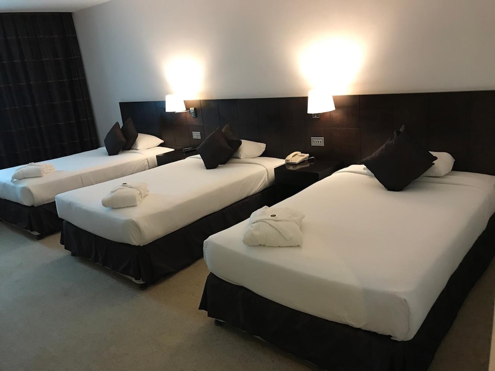 Abu Dhabi Vacations - Al Jazira Club Hotel - Property Image 20